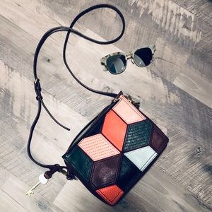 •Fossil crossbody•